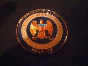 NSA Logo Button (CC 2.0) zu einem Artikel über Datenverschlüsselung mit PGP in E-Mails